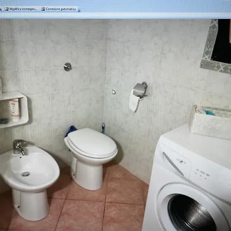 Siisa La Muddizza A 500 Mt Dal Mare فاليدوريا